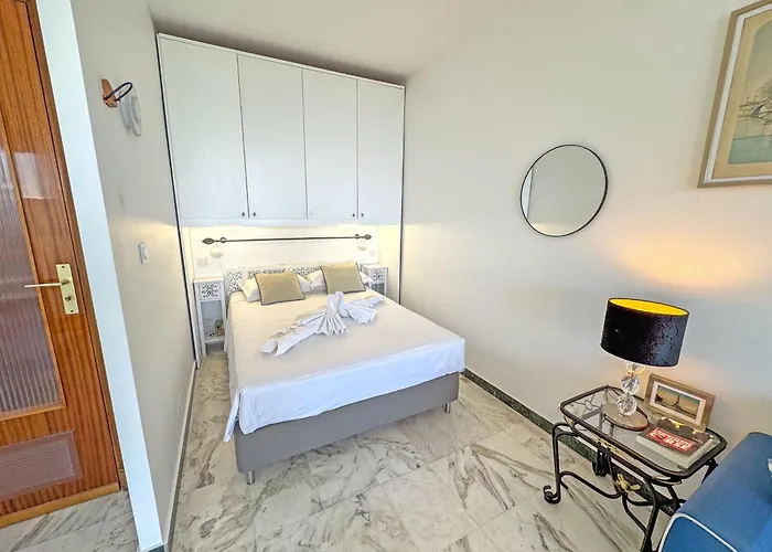 Riviera Escape Promenade *